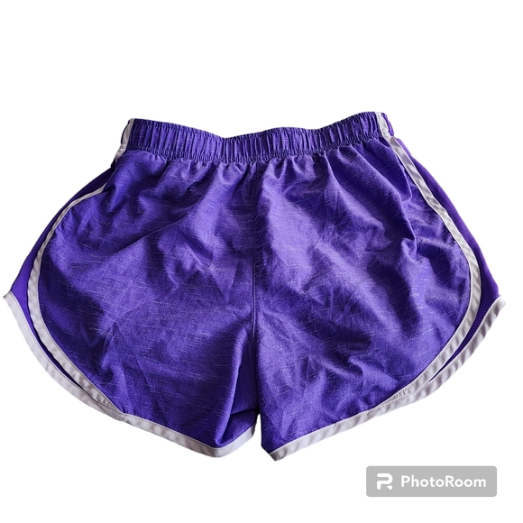 Womens Nike Dri Fit Shorts Size small purple - Picture 4 of 7